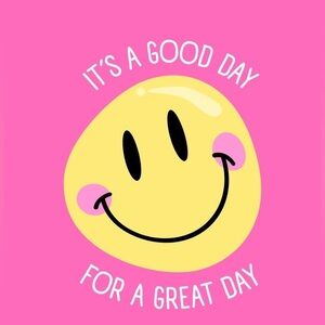 Welcome to my closet!!! Feel free to make me an offer! ☺️